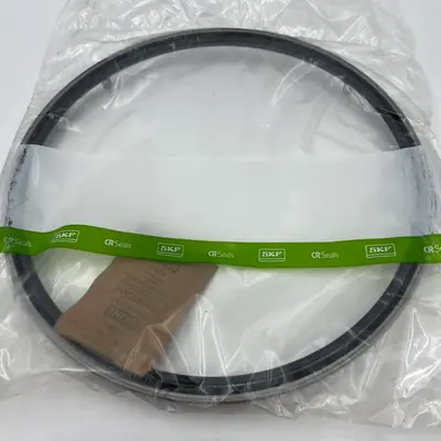 SKF CR Seals 1250119 HDS2L32D Duralip Oil Seal w/4 Lugs - Thumbnail 4