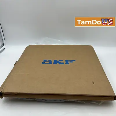 SKF CR Seals 1250119 HDS2L32D Duralip Oil Seal w/4 Lugs - Thumbnail 1