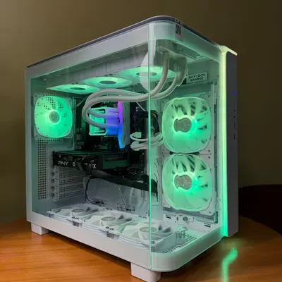 Skytech King 95 Gaming PC, AMD Ryzen 7 9700X, 16GB DDR5, 500GB SSD, RTX 4060 8GB - Thumbnail 2