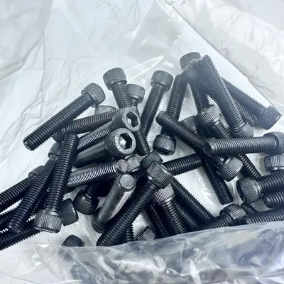 Socket Head Cap Screw 1/4"-28 x 1-1/4" Alloy Steel (Qty 50) - Thumbnail 4