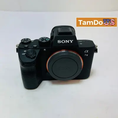 Sony Alpha a7 III Mirrorless 4K Video Camera (Body Only) - Excellent - Real photo at TamDo.us