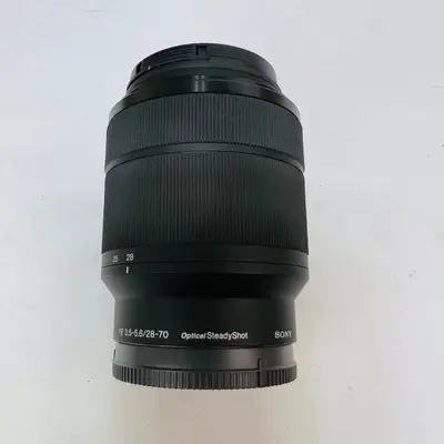 Sony Alpha 7 III Mirrorless Camera with FE 28-70mm Lens - Thumbnail 8