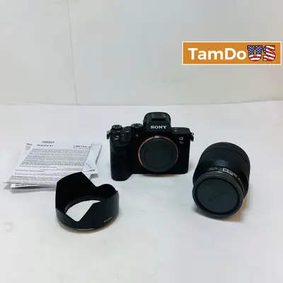 Sony Alpha 7 III Mirrorless Camera with FE 28-70mm Lens - Excellent - Real photo at TamDo.us