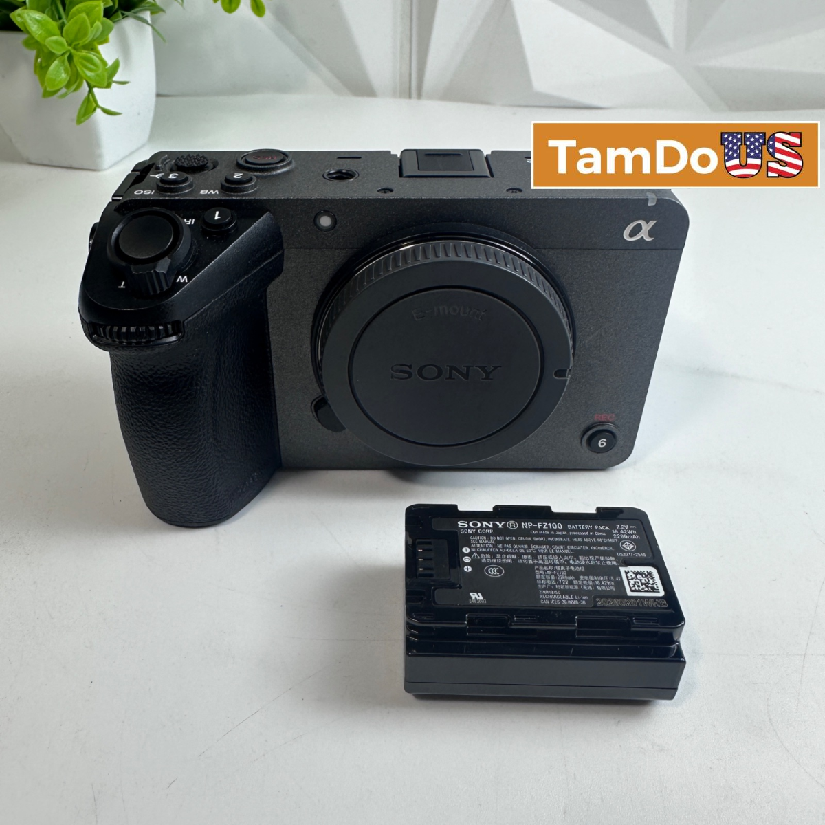 Sony Cinema Line FX30 Digital Camera Body 4K 120p ILME-FX30 Super 35 Exmor R - Photo 1 - Real photo at TamDo.us