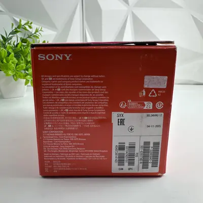 Sony FE 24-50mm F2.8 G Full-Frame E-Mount Lens (SEL2450G) - Thumbnail 10