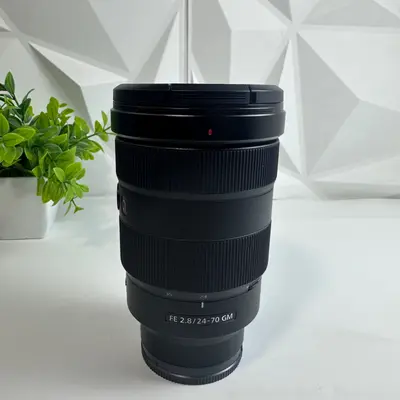 Sony FE 24-70mm F2.8 GM Standard Zoom Lens SEL2470GM E-Mount Full Frame - Thumbnail 3