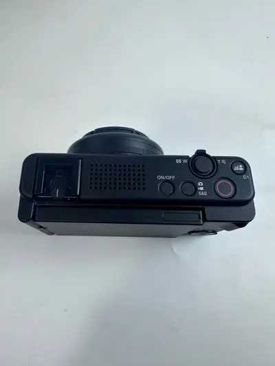 Sony ZV-1F Vlog Camera for Content Creators and Vloggers - Black - Thumbnail 9