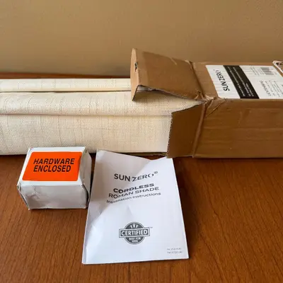 Sun Zero Lichtenberg Cordless Roman Shade 35x64 in Light Filtering Cream - Thumbnail 2
