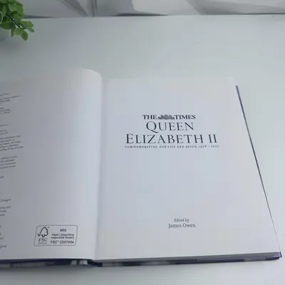 The Times Queen Elizabeth II Book, 1926–2022, Hardcover, Commemorative Edition - Thumbnail 5