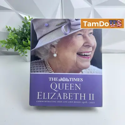 The Times Queen Elizabeth II Book, 1926–2022, Hardcover, Commemorative Edition - New - Real photo at TamDo.us