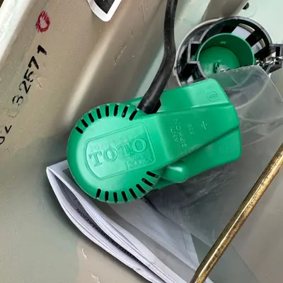 TOTO ST776SA#01 Drake Toilet Tank 1.6 GPF Cotton White Ceramic Tank Replacement - Thumbnail 7