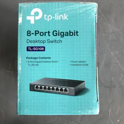TP-Link TL-SG108 8-Port Gigabit Ethernet Switch - Thumbnail 3