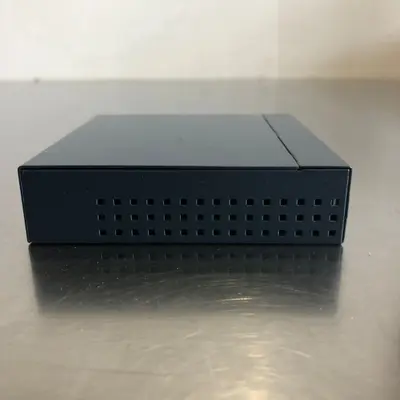 TP-Link TL-SG605 5-Port Gigabit Desktop Switch Unmanaged Steel Casing Network - Thumbnail 6