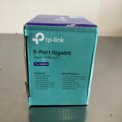 TP-Link TL-SG605 5-Port Gigabit Desktop Switch Unmanaged Steel Casing Network - Thumbnail 8