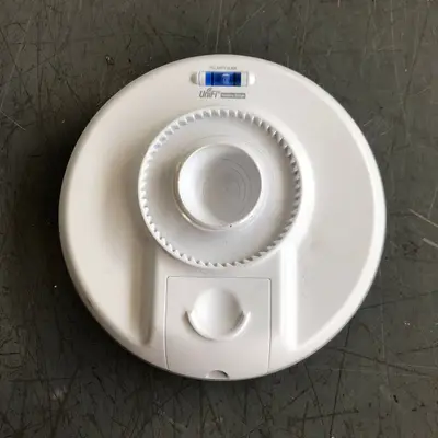 Ubiquiti UniFi Building Bridge 60GHz 1+Gbps Wireless Point-to-Point Kit UBB - Thumbnail 5