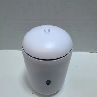 Ubiquiti UniFi Dream Router UDR Wi-Fi 6 All-in-One Gateway Console PoE Ports - Thumbnail 3