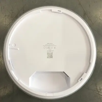 Ubiquiti UniFi U7 Pro Tri-Band WiFi 7 Access Point U7-Pro-US 2.5GbE PoE+ - Thumbnail 4