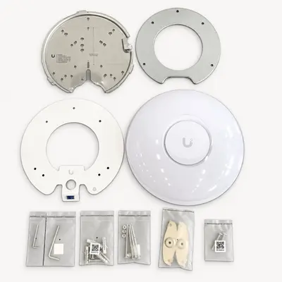 Ubiquiti UniFi U7 Pro Tri-Band WiFi 7 Access Point U7-Pro-US 2.5GbE PoE+ - Thumbnail 2