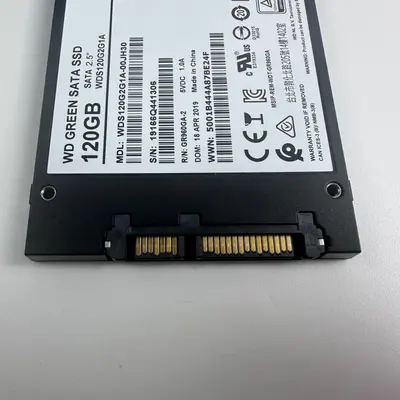 WD Green 120GB 2.5 SATA III 6Gb/s Internal SSD WDS120G2G1A WDS120G2G1A-00JH30 - Thumbnail 3