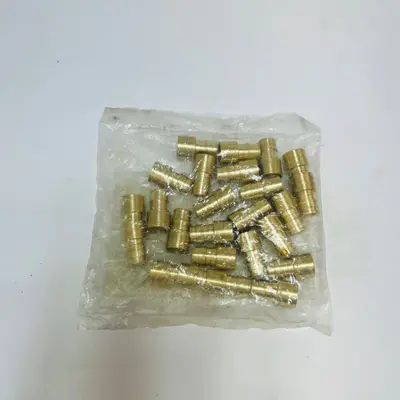 Zurn QE750GX 1/2" EX PEX x 1/2" Female Sweat Brass Adapter Pack of 25 - Thumbnail 3
