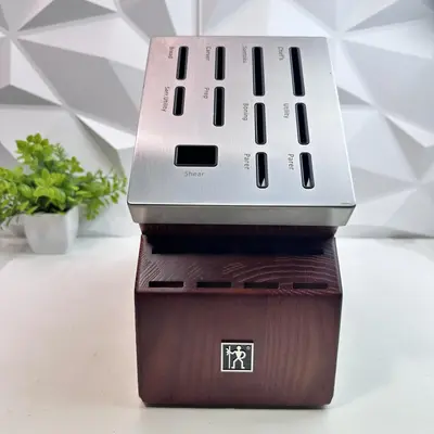 Zwilling Henckels 19 Piece Forged Accent Self-Sharpening Knife Block - Thumbnail 2
